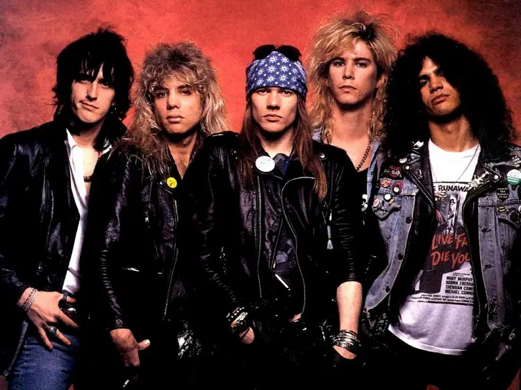 Classic GUNS N’ ROSES Lineup Tour Dates Are Being Offered To European Festival Promoters?