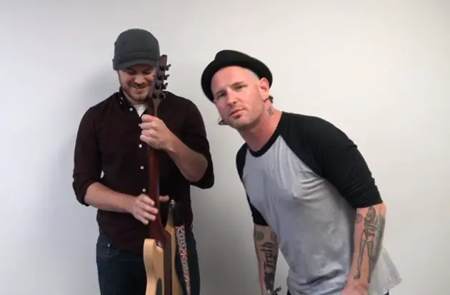 ROB SCALLON Covers SLIPKNOT’s ‘Psychosocial’ On Banjo Featuring Cameo By COREY TAYLOR
