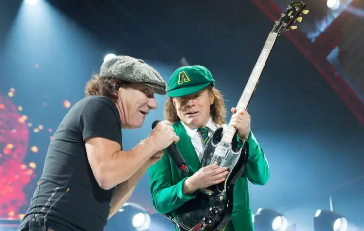 AC/DC