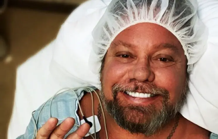 Vince Neil Surgery