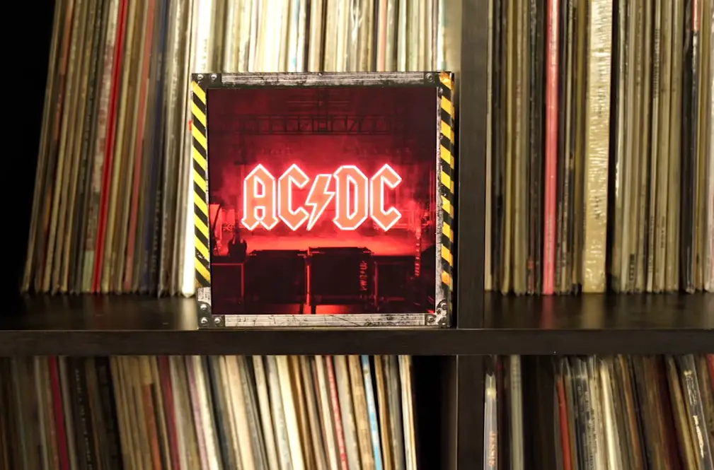 AC/DC Power U Lightbox Edition