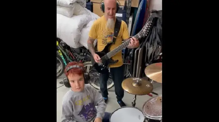 Scott Ian Plays Sepultura With His Son