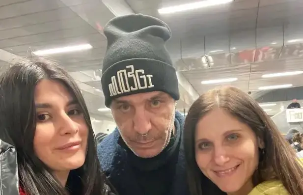 Till Lindemann Helping Refugees