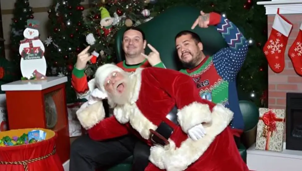 Corpsegrinder Poses With A Mall Santa, Then Goes To Win A Bunch Of 