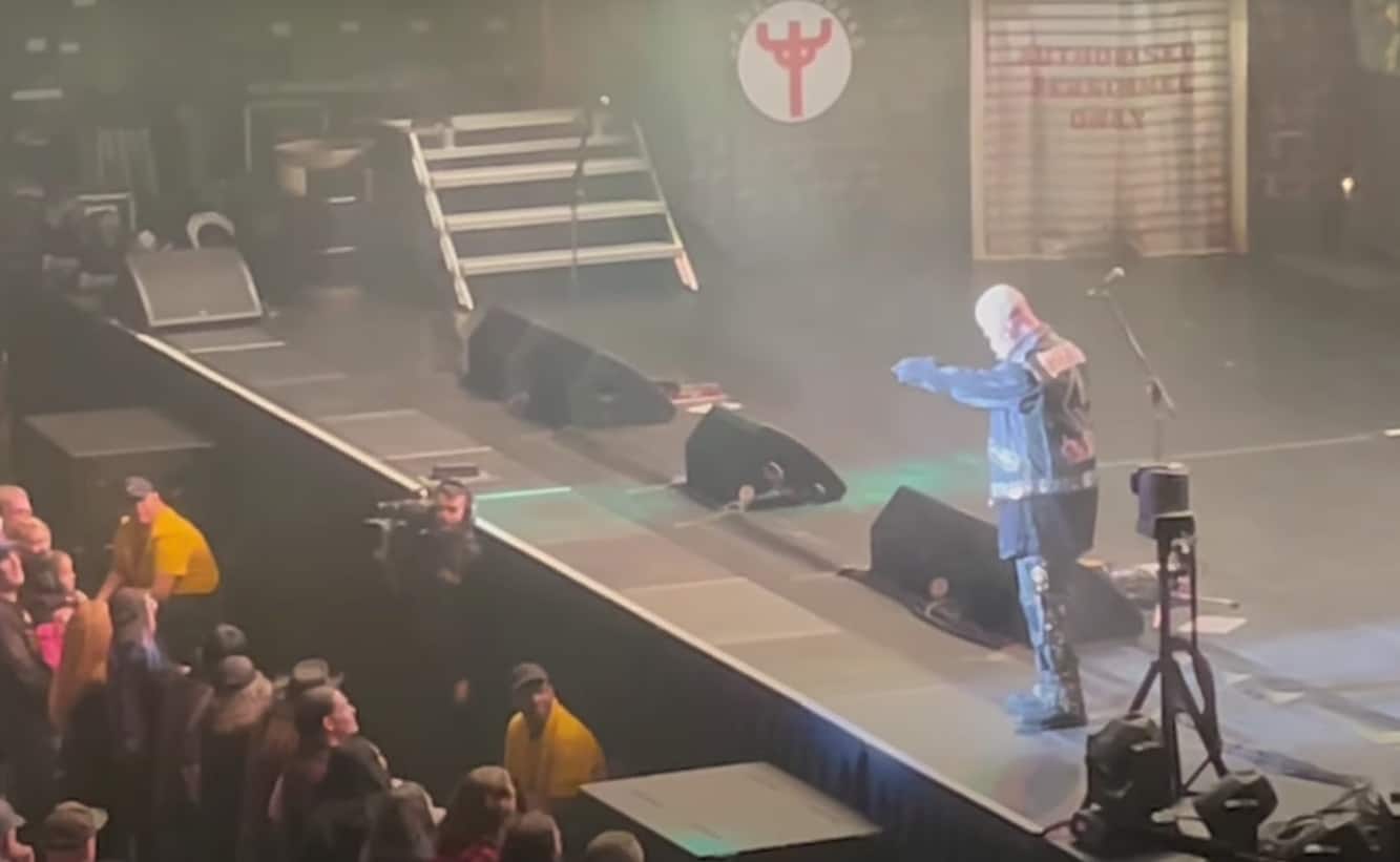 ROB HALFORD Stops JUDAS PRIEST Show To Address 7-Year-Old Fan