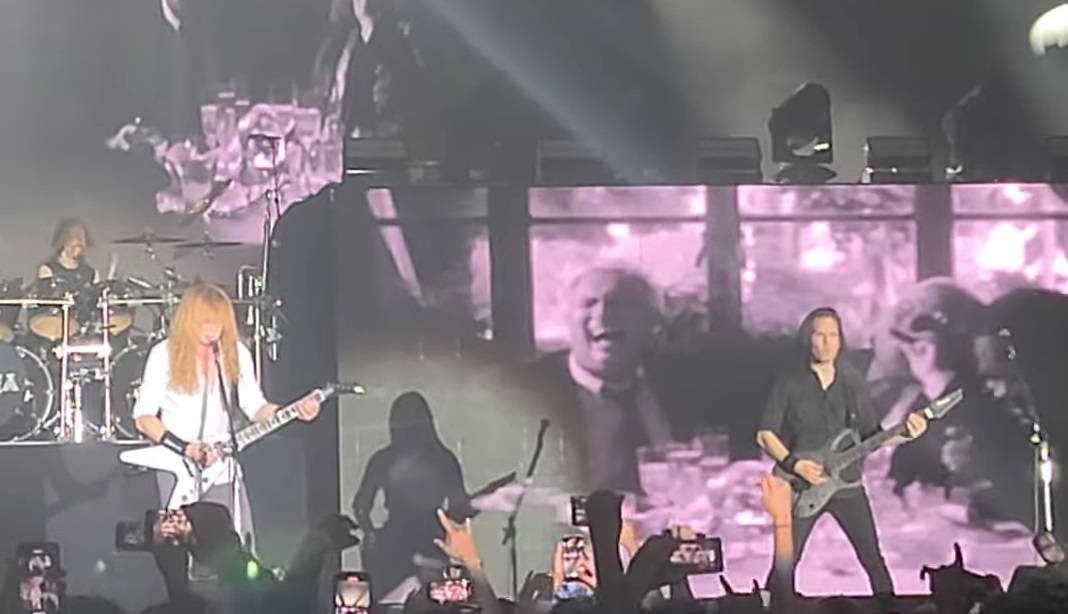 Megadeth live with TEEMU MÄNTYSAARI