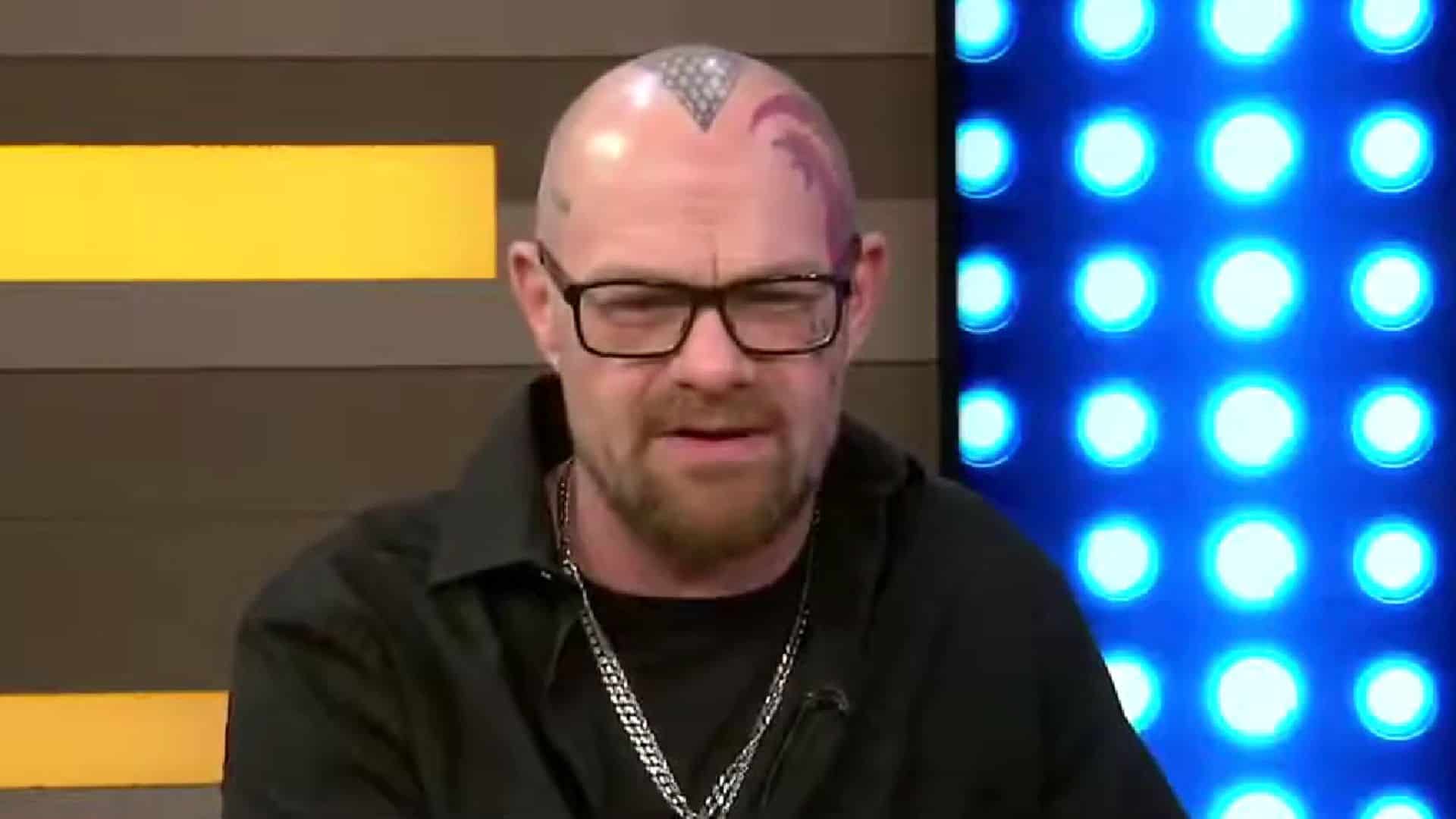 FIVE FINGER DEATH PUNCH’s IVAN MOODY Suffers Rib Fracture During Stage