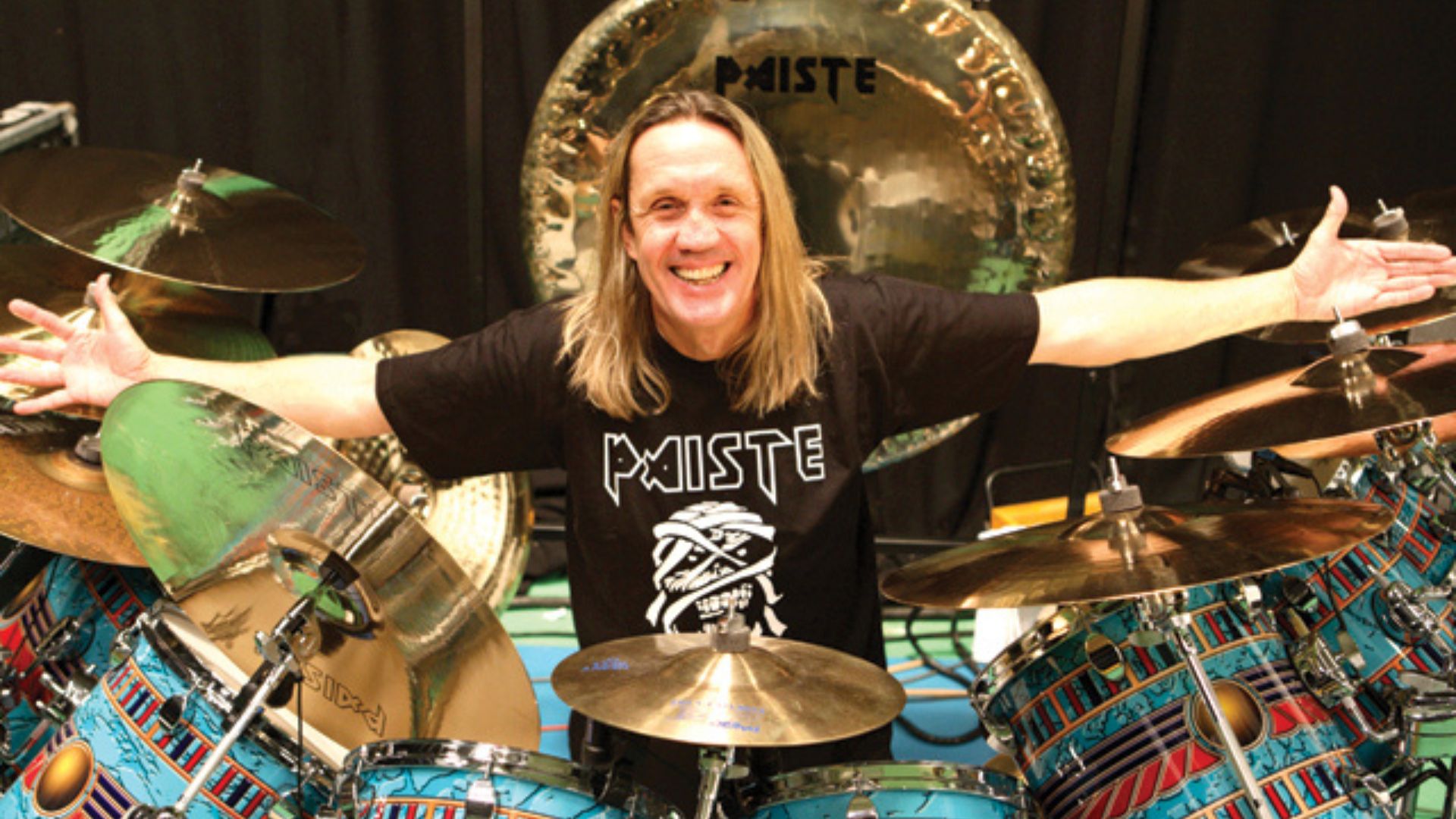 Nicko McBrain