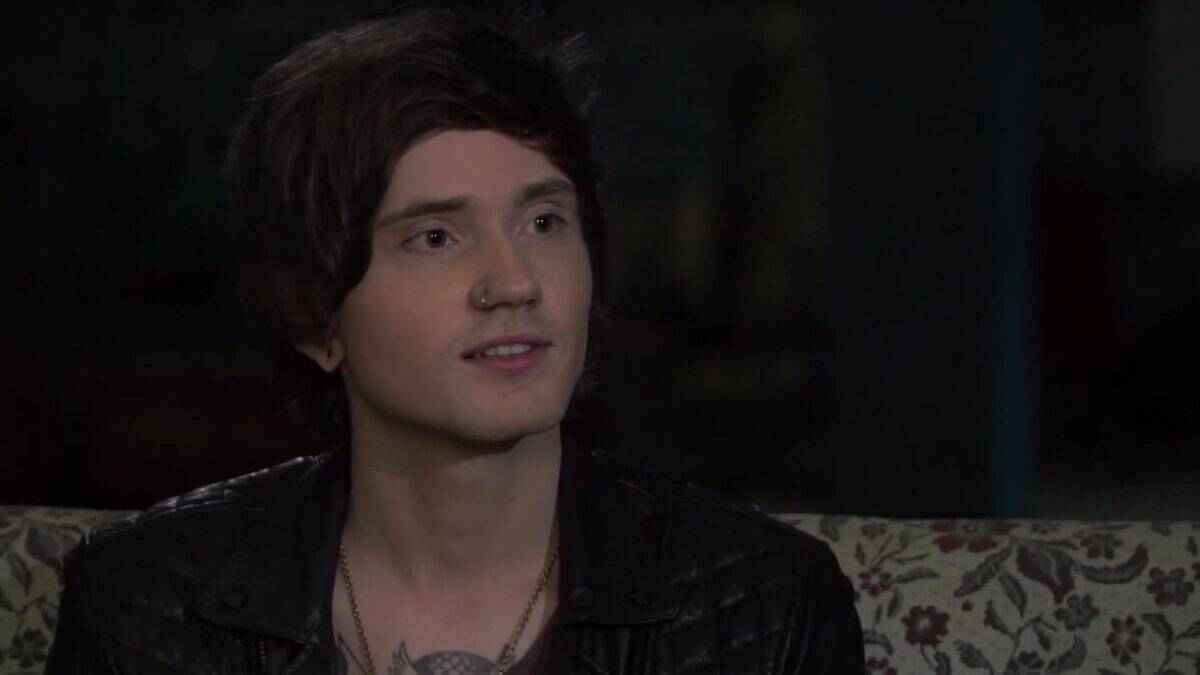 Denis Stoff