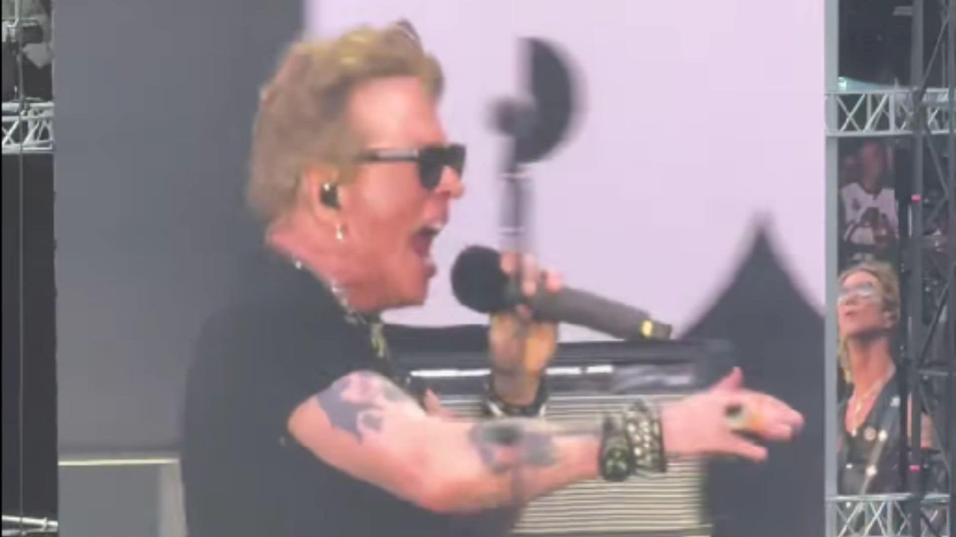 Guns N Roses Sabbath Bloody Sabbath