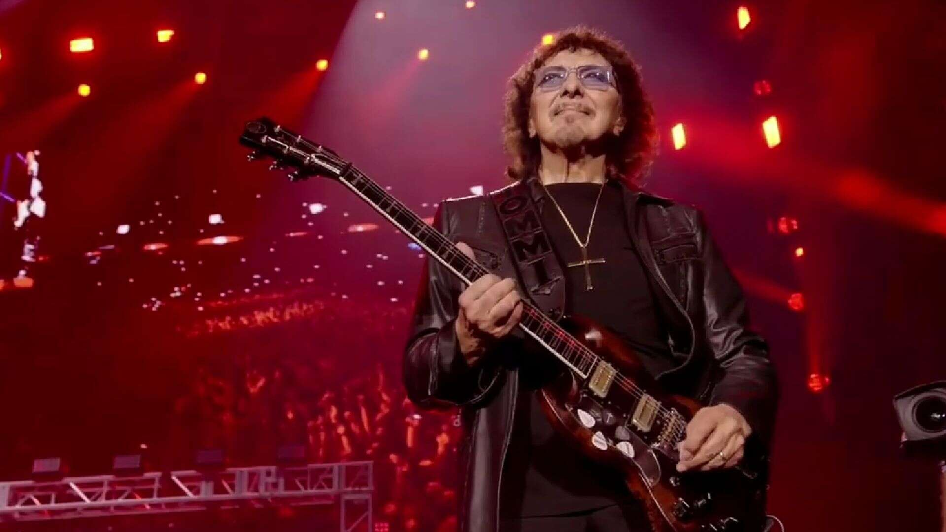 Tony Iommi Back To The Beginning