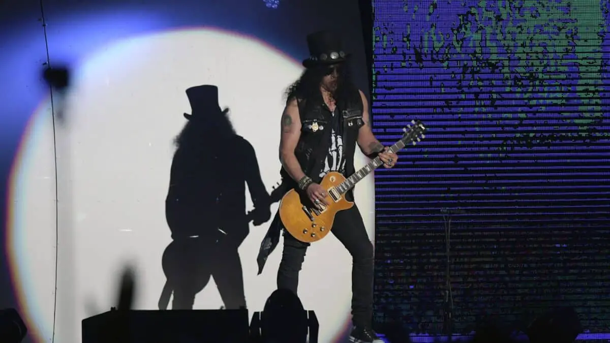 Slash Live 2017 With Guns N' Roses